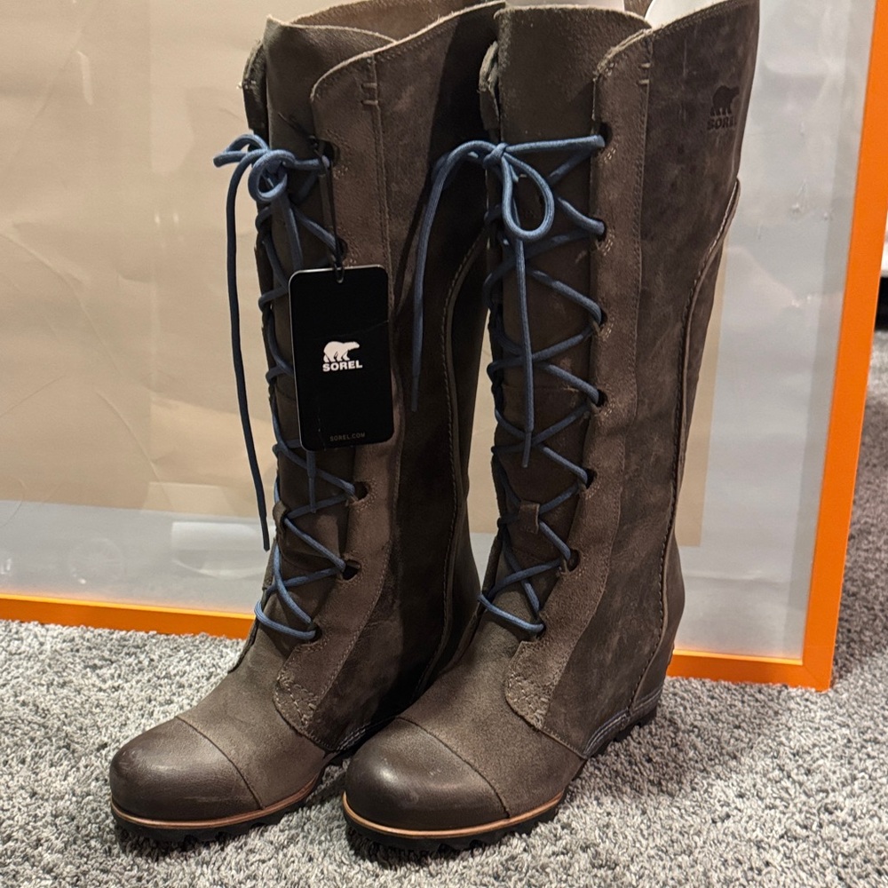 Sorel Women's Lace-Up Boots - Charcoal and Blue